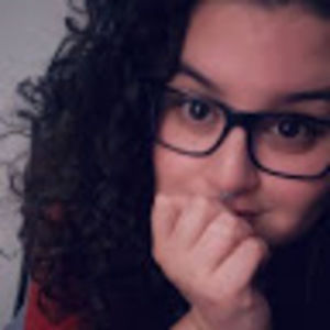 Meet your Posher, Caitlin